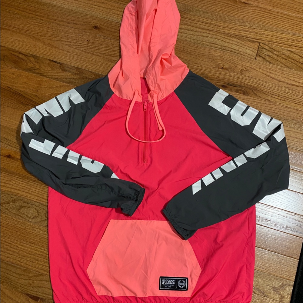 PINK Victoria’s Secret lightweight windbreaker in excellent condition. - Picture 3 of 5